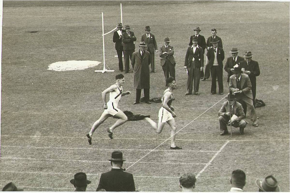1947 - Harold Stevens sets a SA U19 1 Mile Record
Harold Stevens scored a clever win in the Under 19 Mile. Teamwork by brother Norm was a big factor, Norm took the lead for about a lap and a half when Colin Cooper (SA) ran to the front. Almost immediately Harold challenged and led until 300 yards from home, when Cooper ran to the front leaving Harold in the box seat to finish over Cooper and win by a good yard.  Time: 4 minutes 34.3 seconds - South Australian Under 19 Record.
